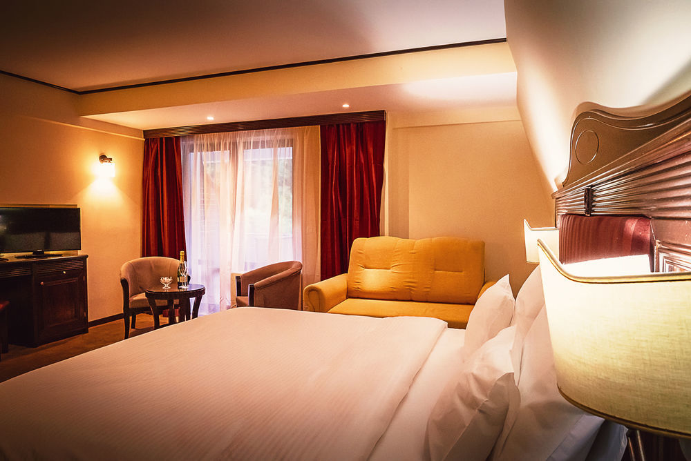 סלניק מולדובה Perla Hotel מראה חיצוני תמונה